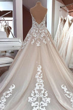 Vestido de novia largo de corte A, tul con lentejuelas, tirantes finos y apliques de encaje