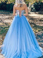 Robes de bal longues en tulle à sequins, sans bretelles, bleues, coupe trapèze, pour remise de diplômes ou soirées formelles.