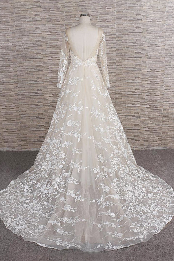Robe de mariée longue en tulle à manches et décolleté en A, ornée d'appliqués et d'un décolleté en cœur