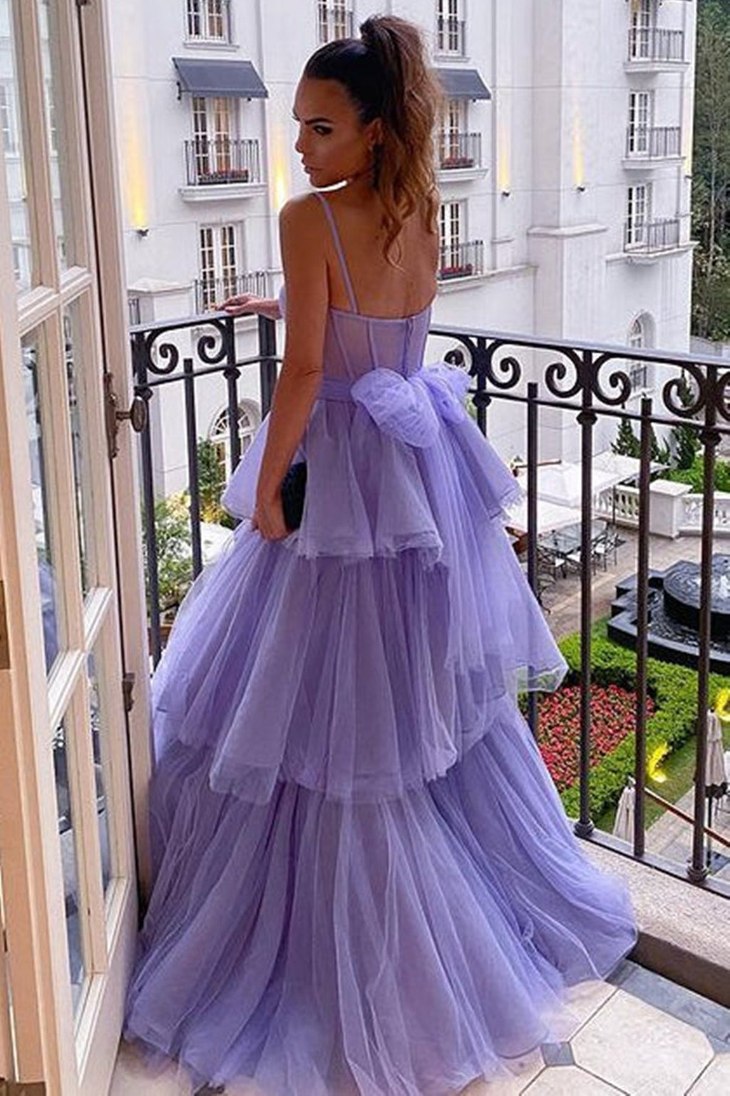 Long A-line Sweetheart Spaghetti Straps Tulle Layered Open Back Formal Prom Dress