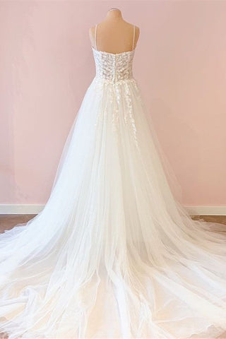 Vestido de novia largo de corte A con escote corazón, apliques de tul y encaje