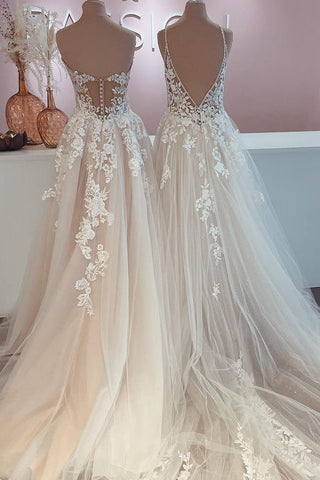 Vestido de novia largo de corte A con apliques de tul y encaje, espalda descubierta