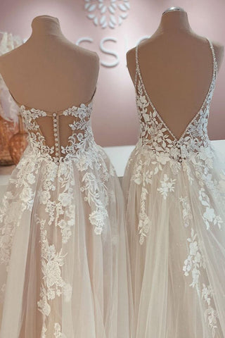Vestido de novia largo de corte A con apliques de tul y encaje, espalda descubierta