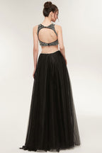 Robe de bal longue trapèze deux pièces en tulle sans manches à col rond ornée de perles
