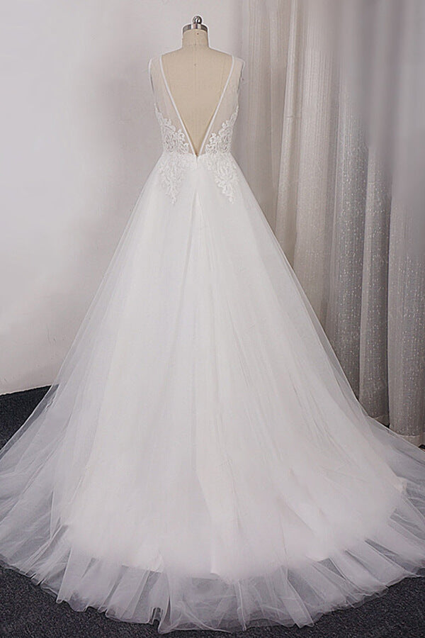 Vestido de novia largo de corte A con escote en V, apliques de encaje y tul