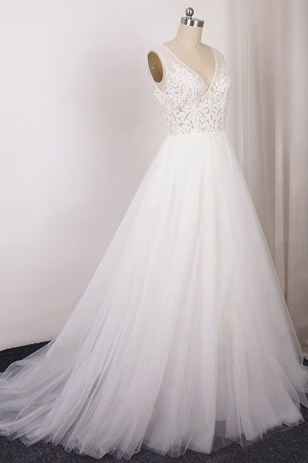 Vestido de novia largo de corte A con escote en V, apliques de encaje y tul