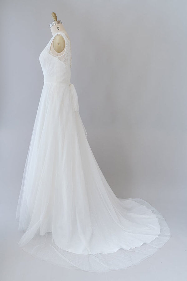 Vestido de novia largo de corte A, escote en V, encaje y tul sin espalda