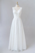 Vestido de novia largo de corte A, escote en V, encaje y tul sin espalda