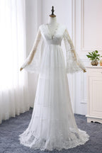 Vestido de novia largo de corte A, escote en V, encaje y tul con mangas