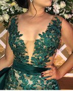 Long A-line V-neck Straps Appliques Lace Evening Dress with Slit