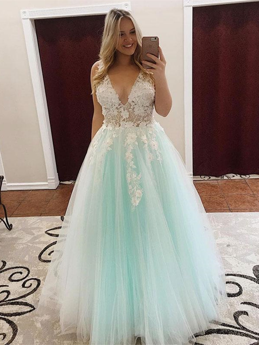 Robe de soirée longue trapèze à col en V en tulle et dentelle avec appliques