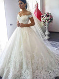 Vestidos de novia largos de corte princesa con hombros descubiertos, tul, encaje y cuentas