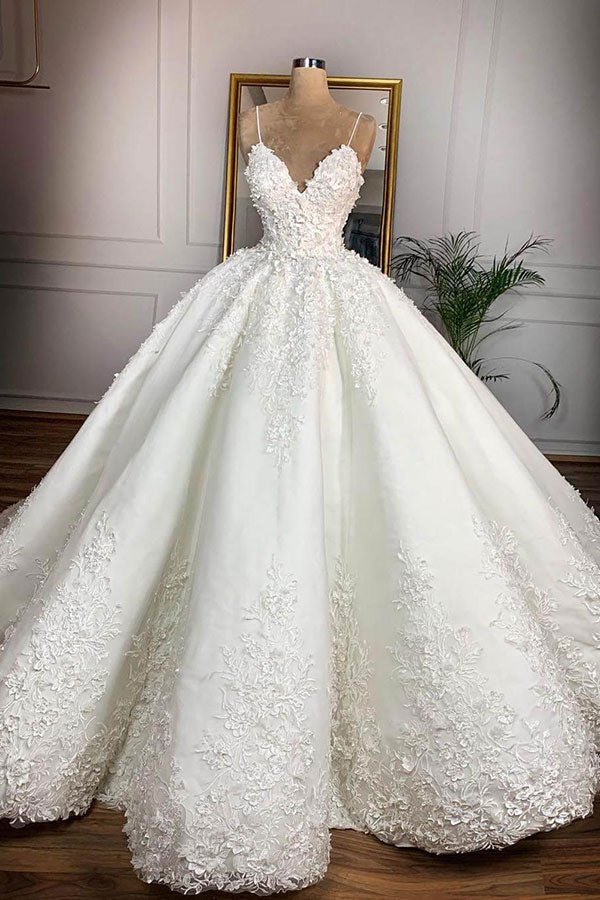 Vestido de novia largo de baile con tirantes finos, apliques de encaje y satén