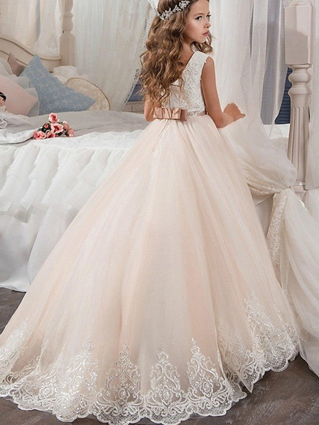 Vestido largo de gala de tul sin mangas con cuello joya para niña de las flores, ideal para bodas y fiestas.