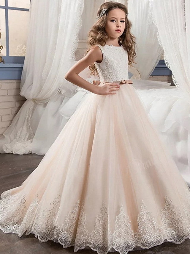 Vestido largo de gala de tul sin mangas con cuello joya para niña de las flores, ideal para bodas y fiestas.