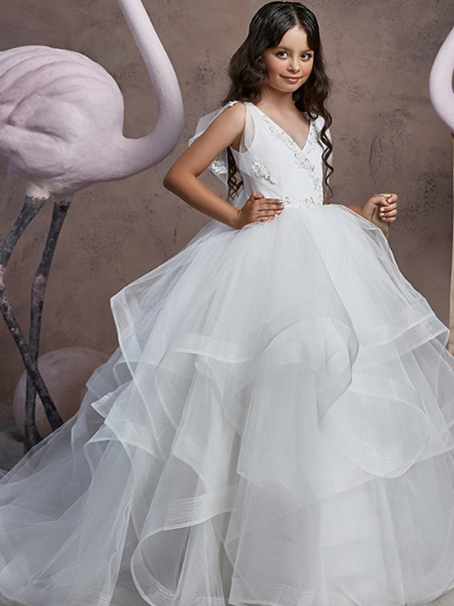 Robe de bal longue en tulle à col en V pour une fête d'anniversaire ou une demoiselle d'honneur