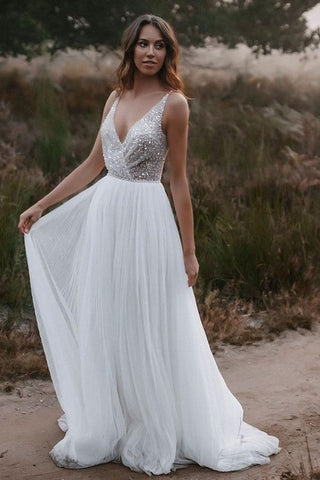 Vestido de novia largo estilo boho, corte en A, escote en V, gasa, tul, brillo, espalda descubierta