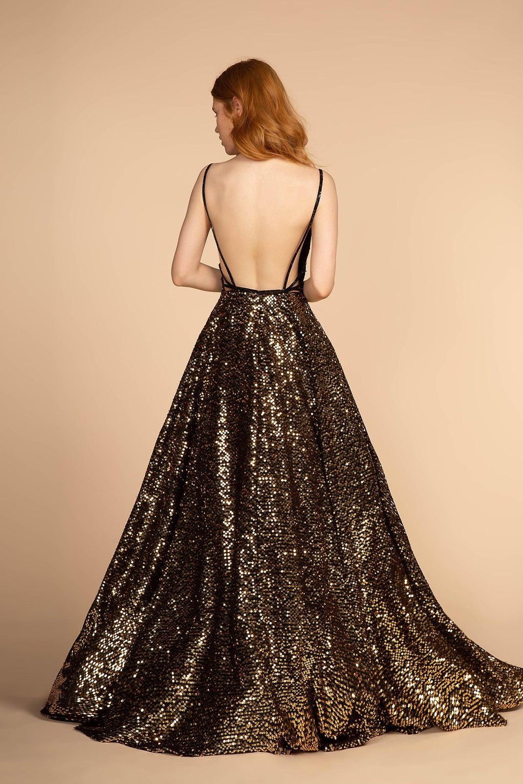 Robe de bal longue entièrement pailletée