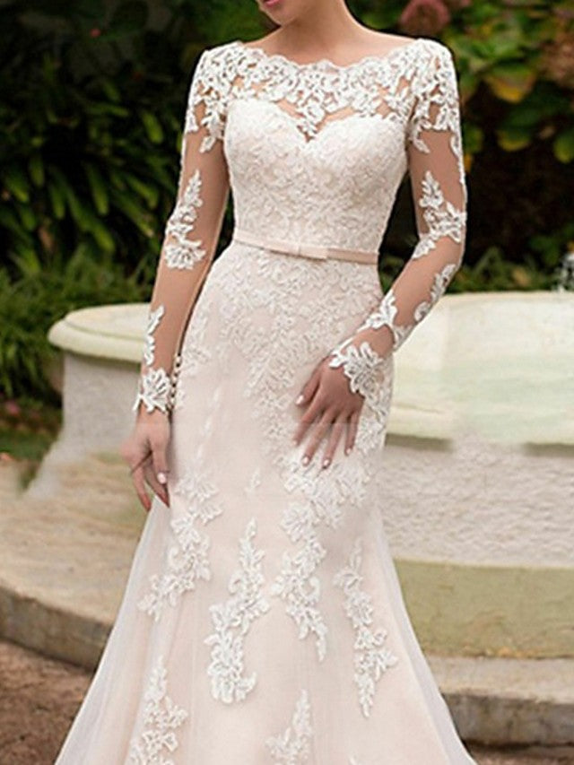 Robe de mariée longue sirène en dentelle avec encolure bateau, traîne et manches