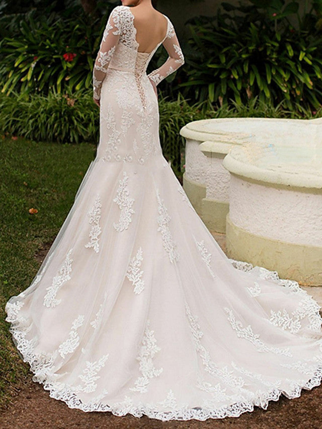 Robe de mariée longue sirène en dentelle avec encolure bateau, traîne et manches