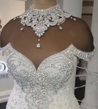 Vestido de novia largo de sirena con hombros descubiertos, apliques de cristal
