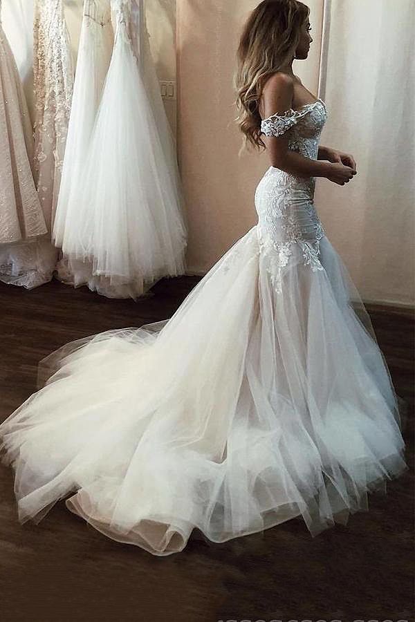 Robe de mariée sirène longue en dentelle dos nu à épaules dénudées