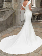 Robes de mariée longues sirène en satin à épaules dénudées