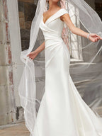 Robes de mariée longues sirène en satin à épaules dénudées