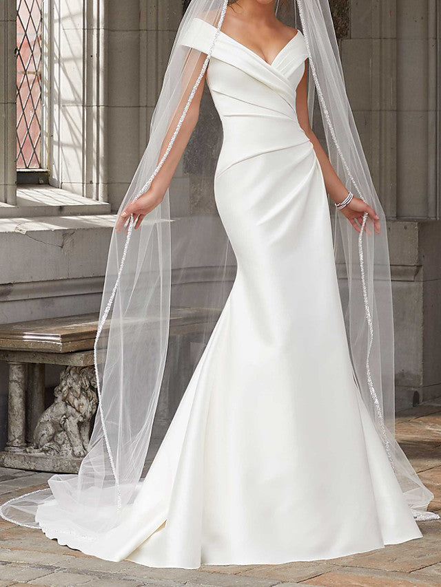 Robes de mariée longues sirène en satin à épaules dénudées