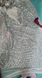 Robe de bal sirène longue à épaules dénudées et sequins avec manches