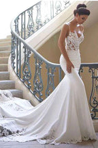Robe de mariée sirène longue à bretelles spaghetti et dos nu en dentelle