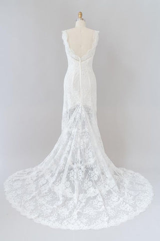 Vestido de novia largo de sirena con escote corazón y espalda descubierta de encaje