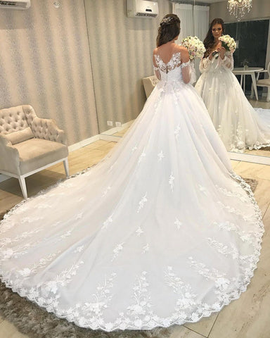 Vestido de novia largo de princesa, estilo princesa, de tul con hombros descubiertos y mangas abullonadas