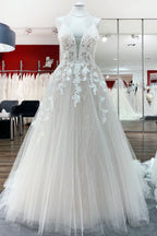 Robe de mariée longue princesse en tulle, col en V, sequins et applications de dentelle