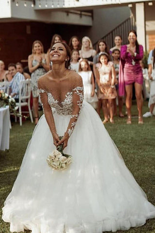 Vestido de novia de manga larga, corte en A, escote corazón, tul y encaje
