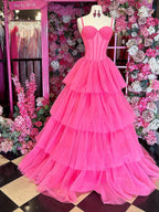 Lula | Vestido largo de gala rosa fucsia con volantes de tul