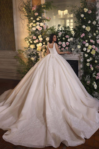 Vestido de novia de princesa de corte princesa, sin mangas, con encaje y estilo línea A.