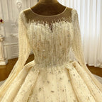 Vestido de novia de corte princesa, manga larga, corte en A, color marfil, con cuentas
