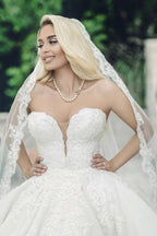 Vestidos de novia largos de lujo, corte A, sin mangas, con escote corazón y encaje.