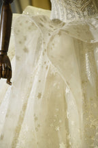Luxury Sweetheart Lace-up Tulle Ball Gown Wedding Dress with Ruffles