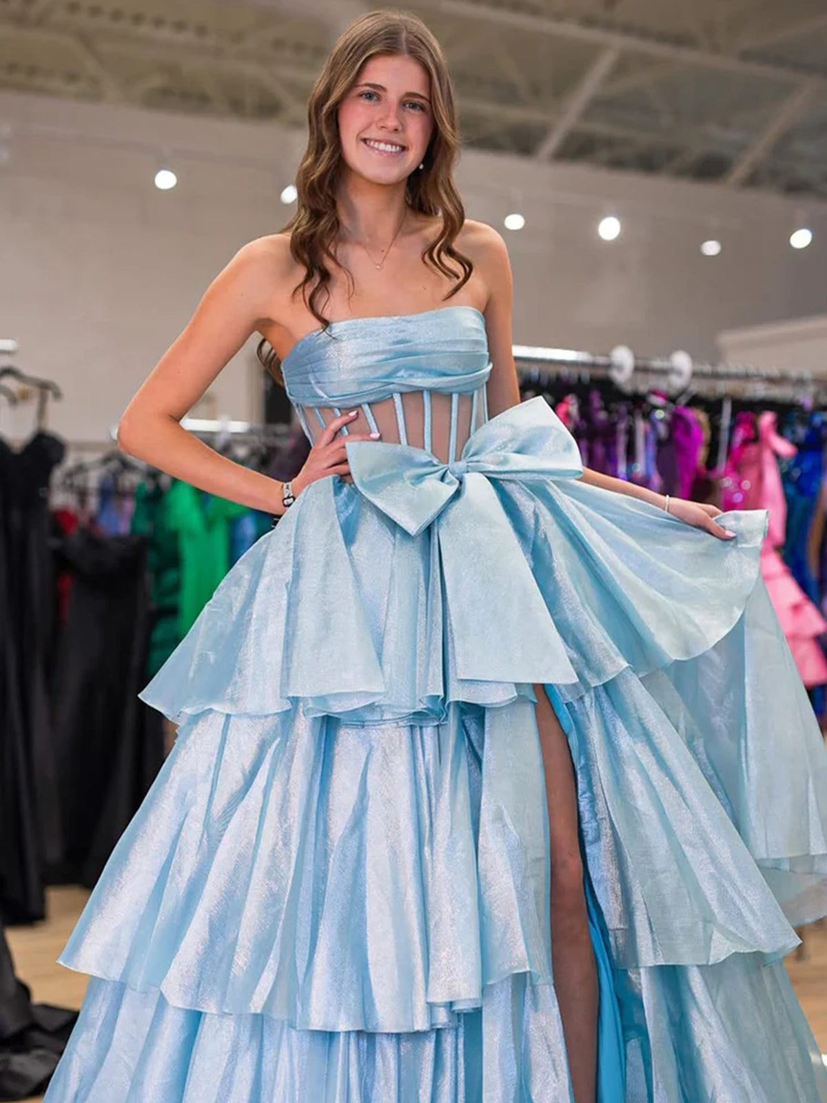 Malvis | Robe de bal longue bustier en organza avec nœud