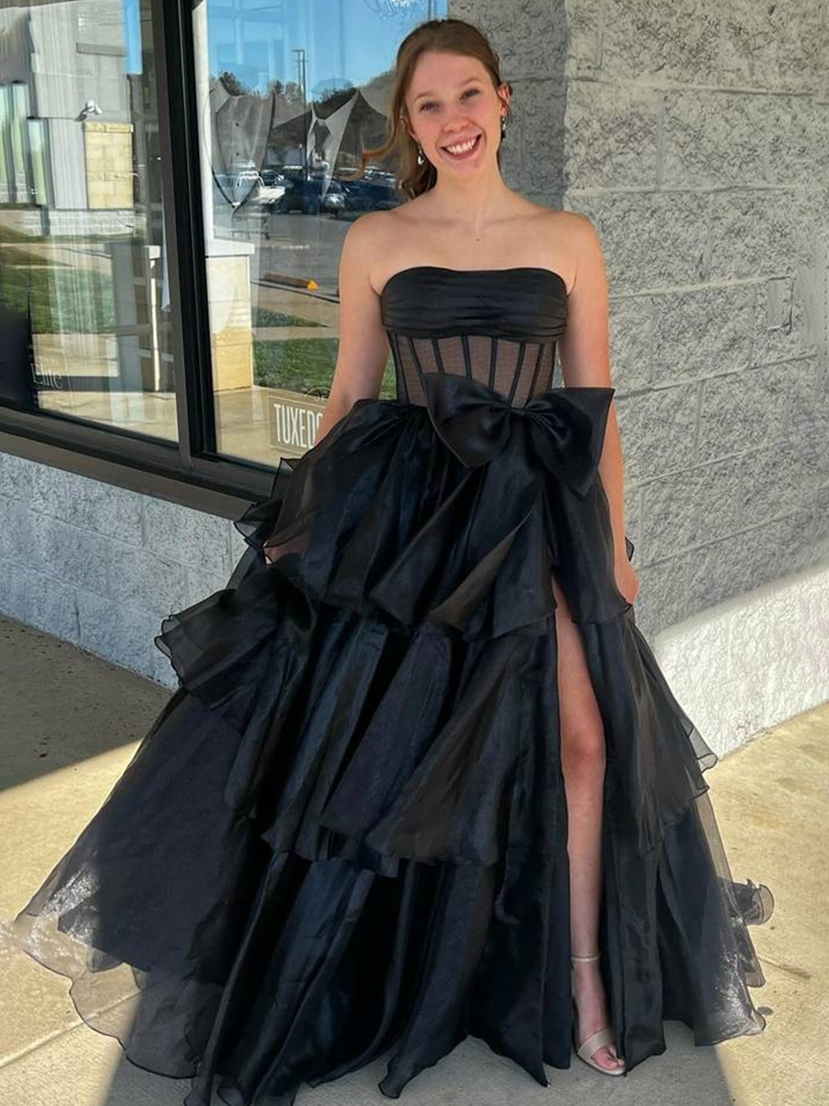 Malvis | Robe de bal longue bustier en organza avec nœud