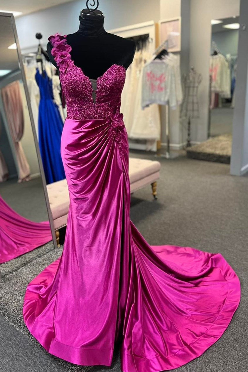 Mandel | Vestido largo plisado rojo de un solo hombro con encaje floral 3D y abertura
