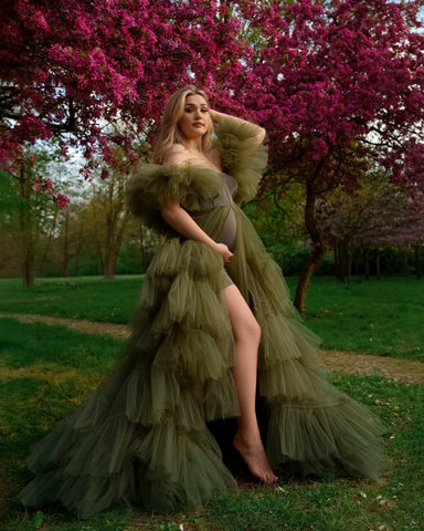 robe longue de maternité avec corset et mini-jupe 