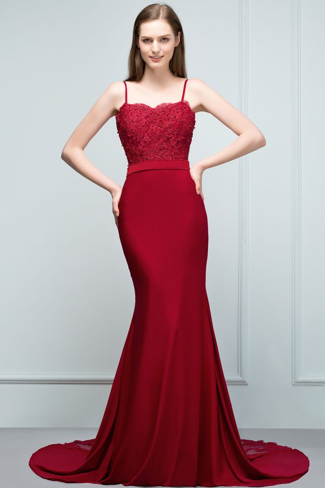 Vestidos de dama de honor estilo sirena, de encaje charmeuse, con tirantes finos, escote corazón, sin mangas y largos hasta el suelo, con cuentas.