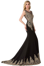 Robe de soirée sirène en mousseline de soie avec traîne et appliques