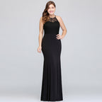 Robe de soirée noire sirène dos nu longue au sol grande taille avec dentelle