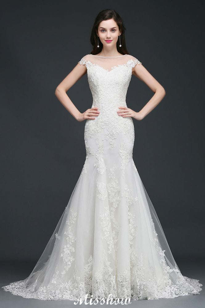 Robe de mariée sirène en tulle et dentelle, ornée de bijoux