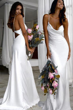 Robe de mariée blanche sirène à bretelles spaghetti, dos nu et traîne courte WD450