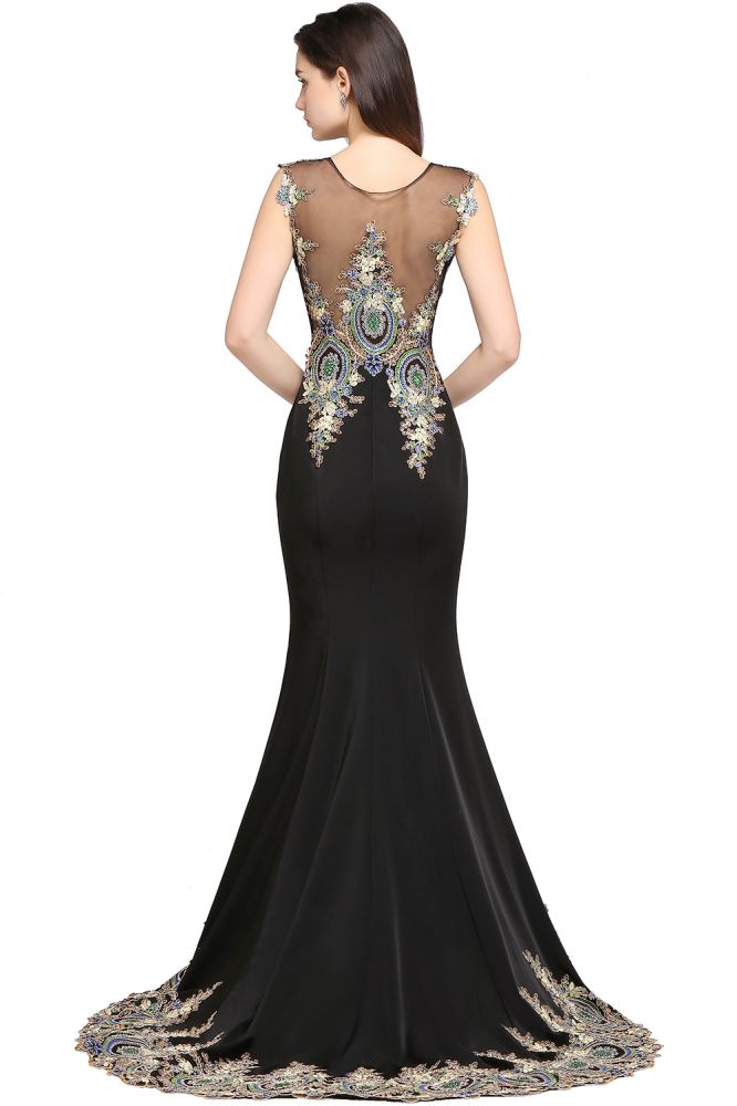 Robe de soirée noire sans manches à traîne sirène ornée d'appliqués